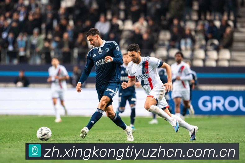 湖人赛季被雷霆横扫今夏多位球星或将告别球队迎来时代更替赛场复盘:最新赛事动态与深度分析 湖人赛季被雷霆横扫今夏多位球星或将告别球队迎来时代更替赛场复盘:最新赛事动态与深度分析
